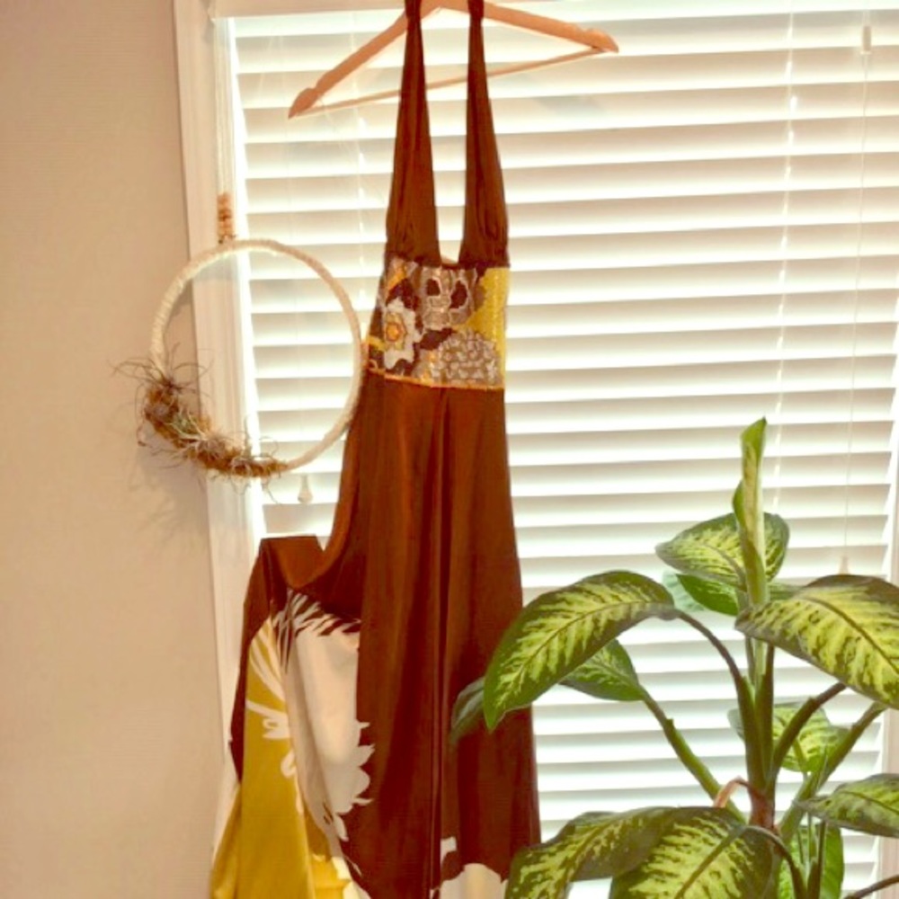 Valentino Vintage Gown w Split Front, Long Train